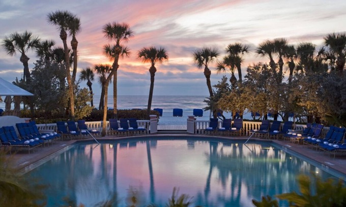 Pass-a-Grille House | Fun-packed Stay! Minutes to St. Pete Beach! 4 Relaxing Room, Outdoor Pool
