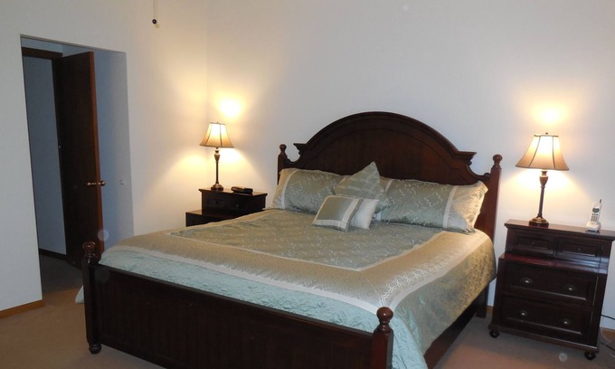Lake Delton Condo | Fun Stays at Tamarack Resort, 2BR/2BA