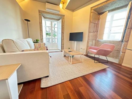 Casco Vello Apartment | Funil 2, 1 by YBH