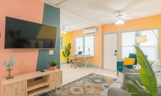 East Daytona House | Funky Beach House Steps 2 Ocean Center & Beach!