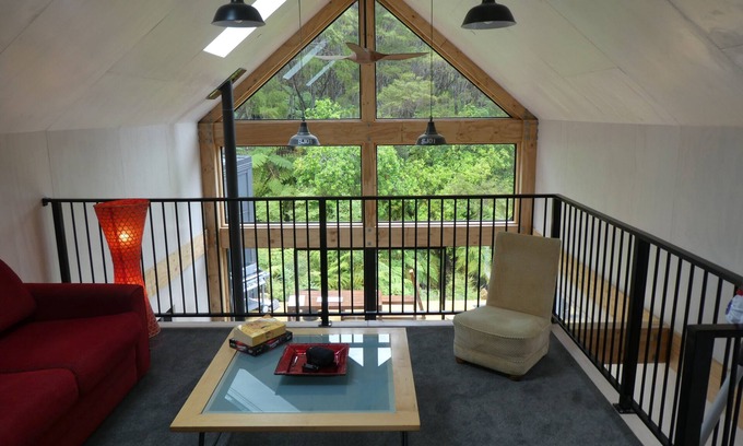 Saint Omer House | Funky Lodge - Kahuroa House