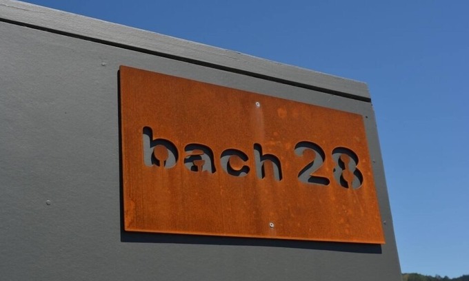 Waihi Beach House | Funky retro beach bach