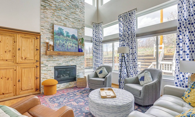 Castle Rock House | Furnished Deck, Mountain View: Castle Rock Home!