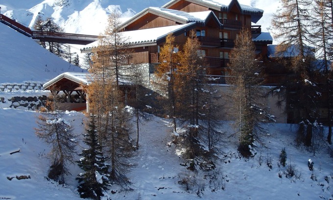 Macot-la-Plagne Apartment | furnished tourist accommodation * with swimming pool, sauna, hammam, alt 2050m in PLAGNE VILLAGE