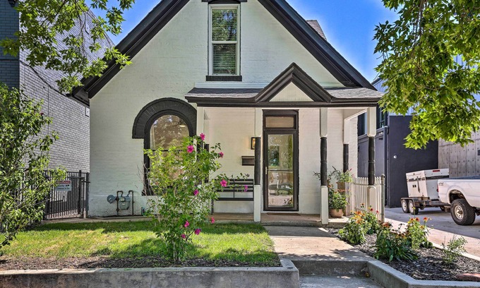 Baker Apartment | Furnished Patio: Enchanting Denver Cottage!