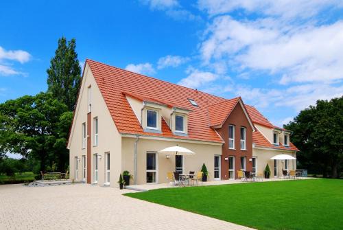 Schwebheim Apartment | Gästehaus am Schloss