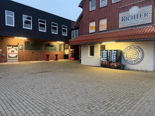 Stade House | Gästehaus Bützfleth, Rad-Hotel, Arbeit & Privat, Bed & Breakfast, Mitten am Elb-Rad-Wanderweg