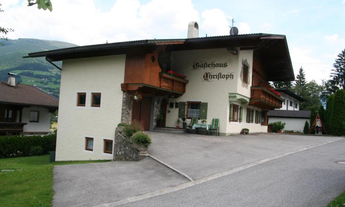 Ried im Zillertal House | Gästehaus Christoph