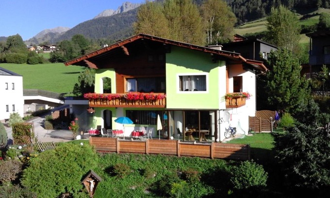 Virgen House | Gästehaus Kratzer