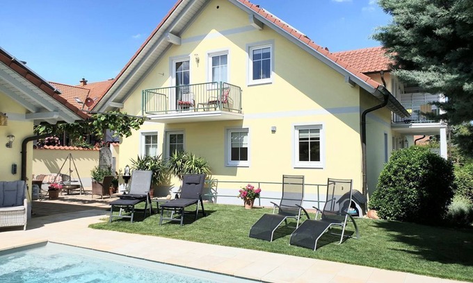 Hochstadt Apartment | Gästehaus Weinparadies