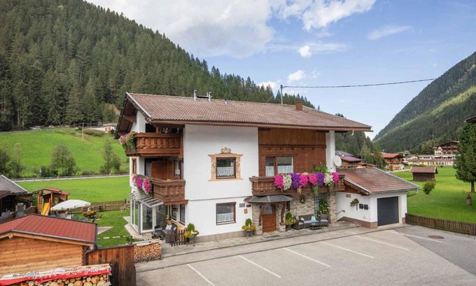 Neustift Im Stubaital Apartment | Gästeheim Krößbach