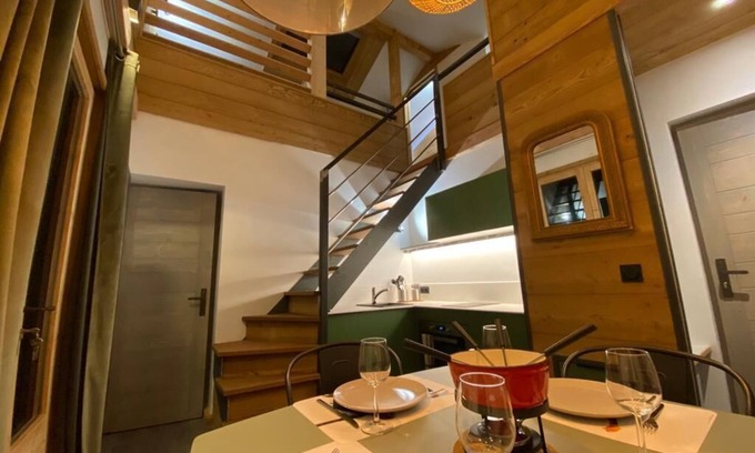 Araches-la-Frasse Apartment | "Génépi" Studio Loft duplex in a chalet