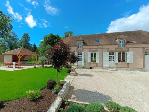 Les Essarts-les-Sezanne House | Gîte à côté