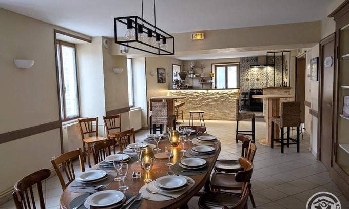 Saint-Igny-de-Vers House | Gîte Auberge des Petits