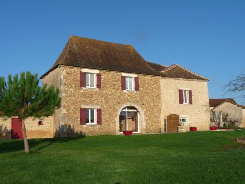 Vergt House | Gîte confortable avec piscine chauffée et animaux acceptés en Dordogne - FR-1-616-453