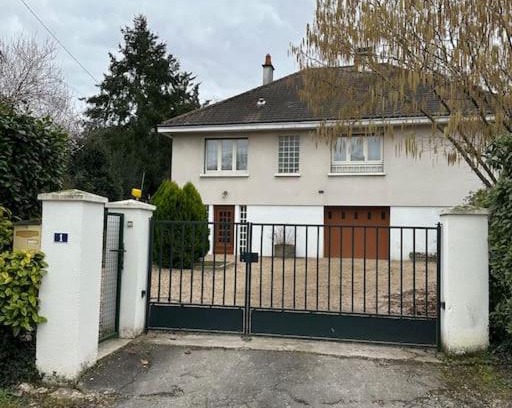 Saint-Aignan House | Gîte d'Esila