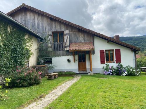 Rochesson House | Gîte de la Mésange
