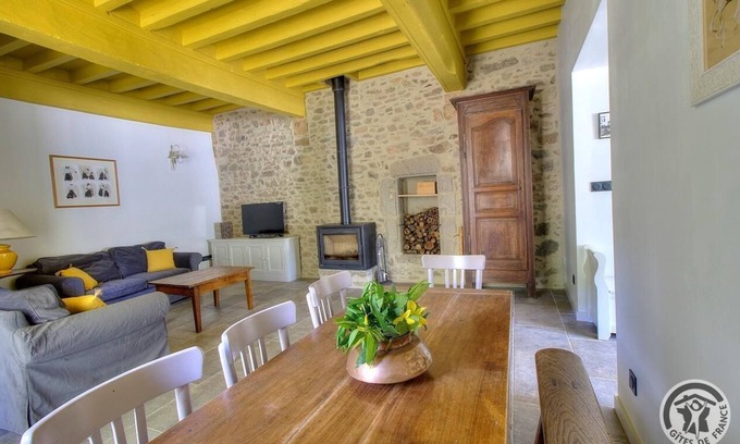 Villecheneve House | Gîte des Bois de Villette