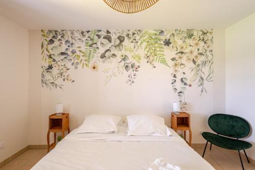 Autun Apartment | Gîte des Chaumottes, meublé avec terrasse