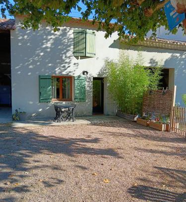 Orgon House | Gîte des deux platanes