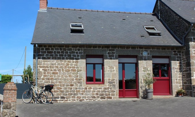 Pontmain House | Gîte La Loussaudrie