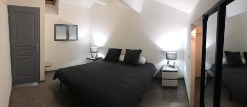 Lagorce Apartment | Gîte LE BOIS FLOTTE spacieux 120 m2 6 personnes Lagorce vallon pont d arc Ardèche