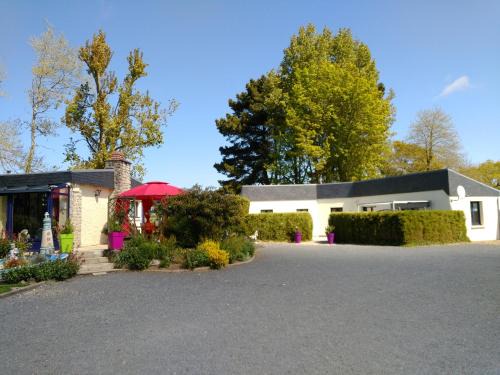 Colleville-sur-Mer House | Gîte Le Clos des Pins