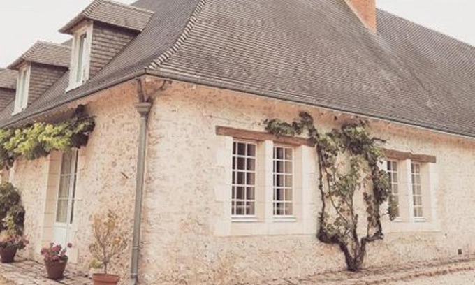 Chalonnes-sous-le-Lude House | GÎTE "LES GRANGES D'ANTAN" - La FORGE -