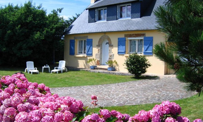 Lanveoc House | Gîte Les Hortensias