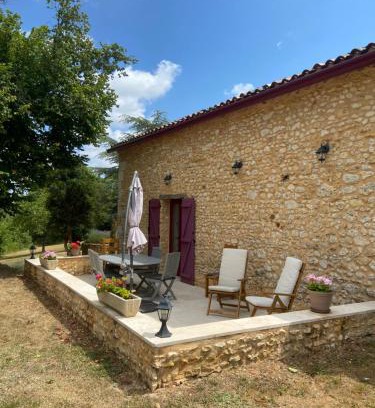 Saint-Amand-de-Vergt House | Gîte MERLANDE - à 600m de Plan d'eau de Neufont