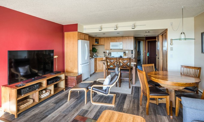 Gearhart Condo | G603 First Floor 1 Bedroom Upgraded unit No cleaning fees