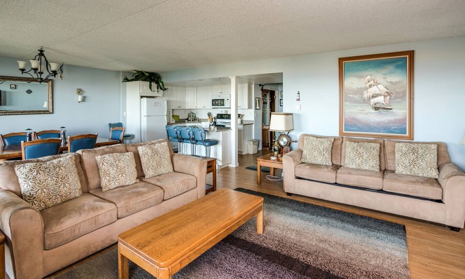 Gearhart Condo | G616 1st Floor 2 Bedroom Gearhart House No Cleaning fees