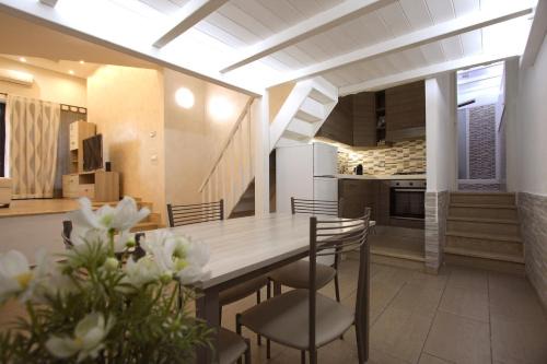 Grottaferrata Apartment | Gaia Holiday House