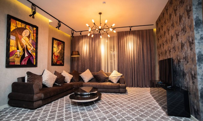 Vake Hotel | Gallery Art Hotel Tbilisi