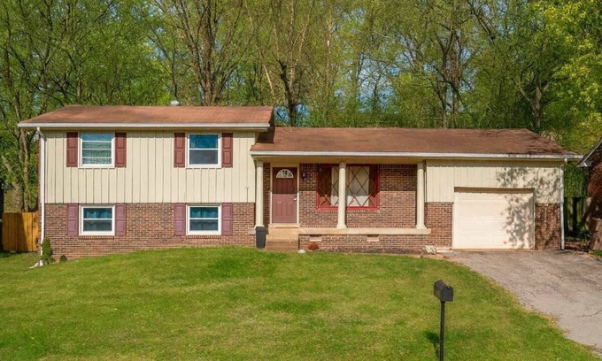 McMurray House | Game Room and Bunks, Sleeps 12, Near Downtown