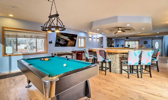 Albrightsville House | Game Room and Lake Access Albrightsville Home!