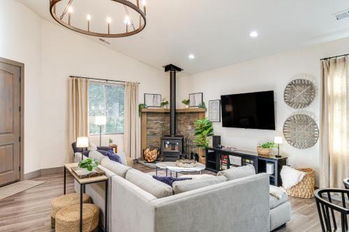Mono Vista House | Game Room and Patio Picturesque Home in Sonora