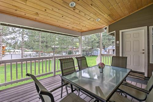 Pinetop-Lakeside House | Game Room, Yard, Deck and Fireplace Lakeside Home