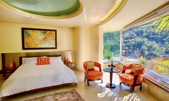 Boca de Tomatlan Apartment | Garden and Ocean view suite