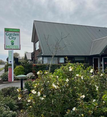 Redwood Hotel | Garden City Motel
