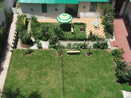Shimla Bed & Breakfast | Garden Cottages