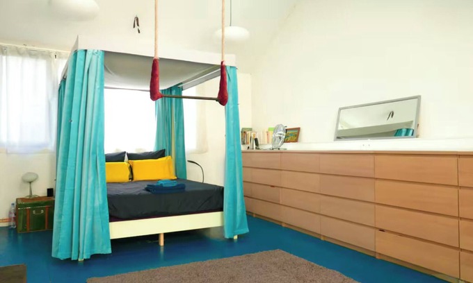 Belleville House | Garden House - Town house with small garden in Paris!