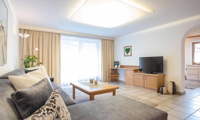 Pertisau Apartment | Garden jewel from 5 nights - Romantic vacation apartments