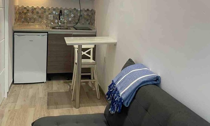Mairena del Aljarafe Apartment | Garden studio 15mq in Mairena de Aljarafe