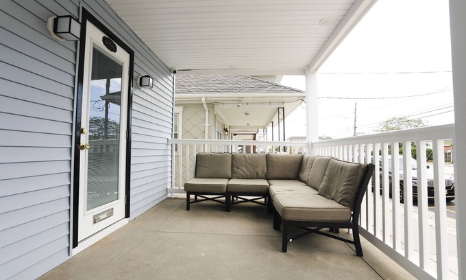 Wildwood Apartment | Garfield Beach House