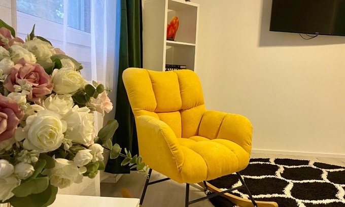 Singen Apartment | Gartenparadies Fereinhaus für Entspannung oder Feierlichkeit