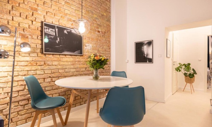 Wilmersdorf Apartment | GAS - Great 2-room apartment