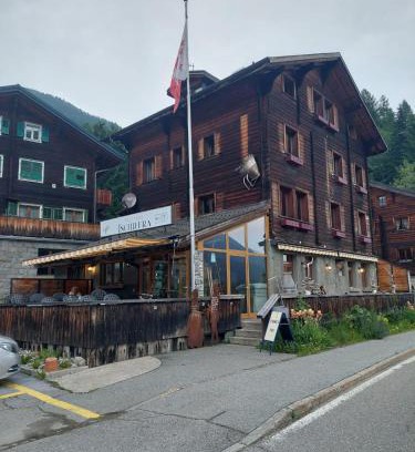 Blitzingen Hotel | Gasthaus Tschiffra