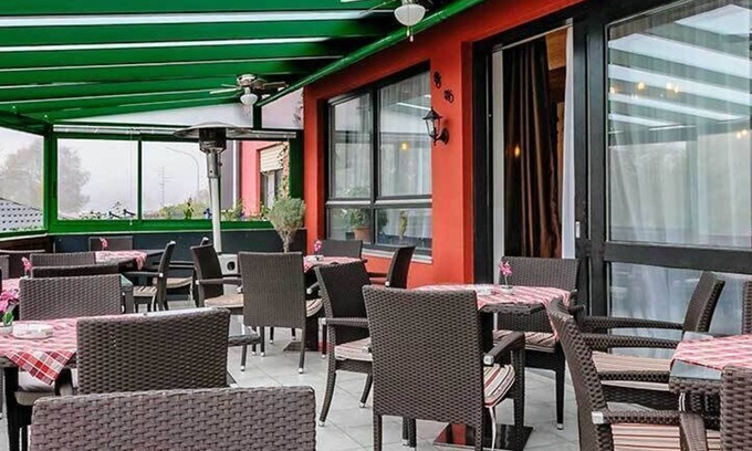 Niederaichbach Hotel | Gasthof-Pension Kirchenwirt