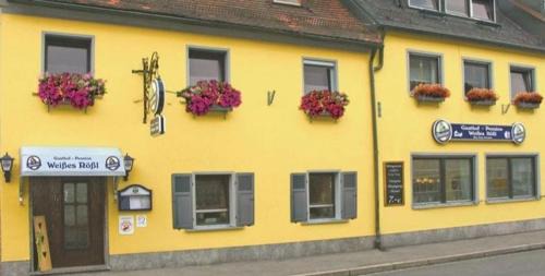 Floß Hotel | Gasthof Pension Weißes Rössl